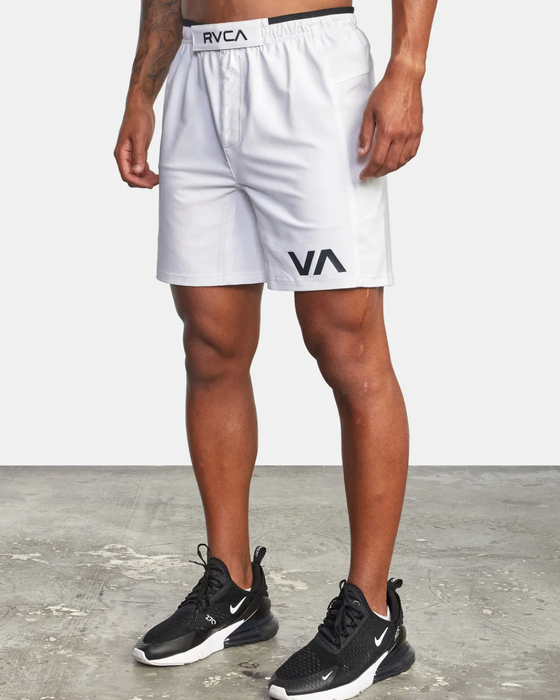 RVCA 17" GRAPPLER SHORTS White New