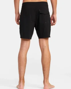 RVCA ANDERSON TRUNK 17