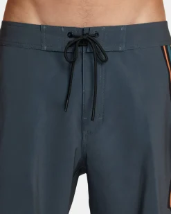 RVCA VA 19