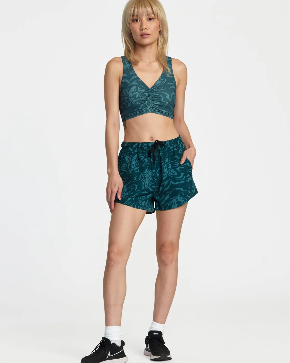 RVCA VA ESSENTIAL YOGGER 12" SPORT SHORTS Lotus Hot