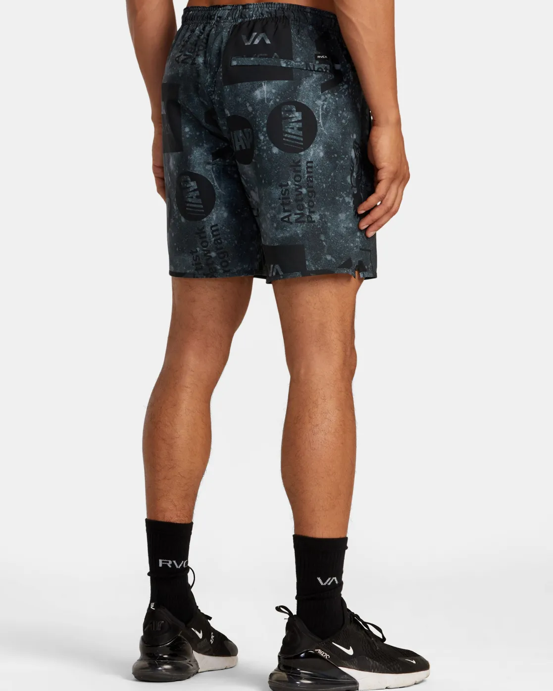 RVCA YOGGER STRETCH 17" ATHLETIC SHORTS All Brand Acid Trip